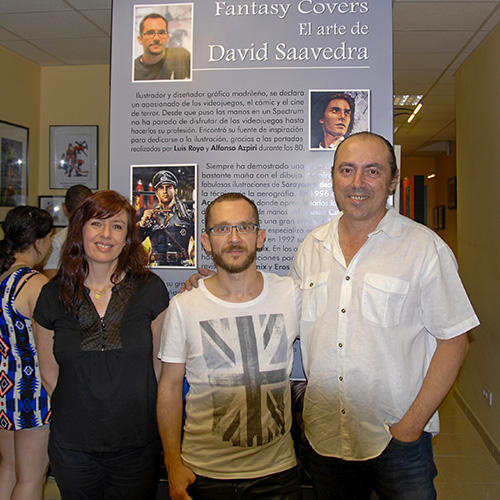 Inagurando la exposción en C-10